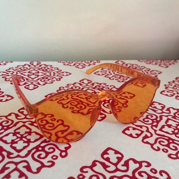 Free People Spectrum colored sunglasses - Picture 4 of 4